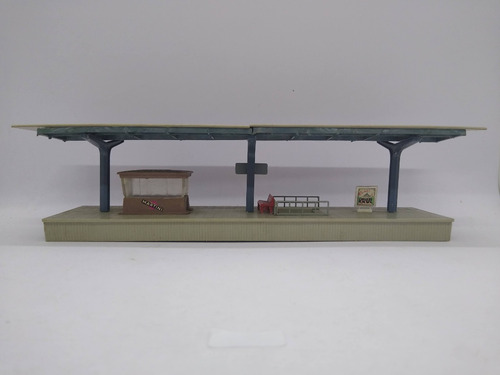 Imagen 2 de 10 de Nico Anden Techado Con Kiosco Y Rampas 38x5,5x6 H0 (cch 64)