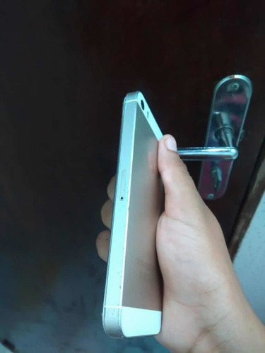 Celular iPhone 5s