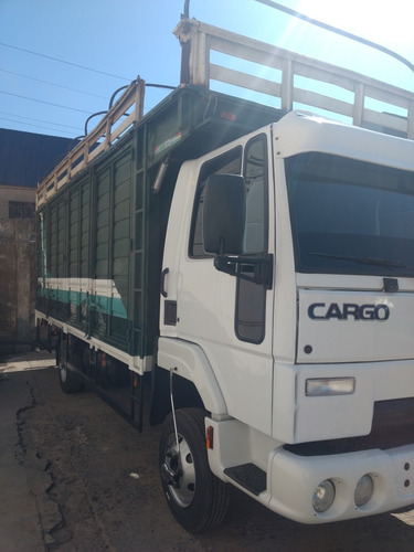 Ford Cargo 712