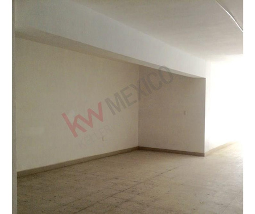 En Renta Excelente Local Comercial En Planta Baja Sobre Principal Avenida Del Centro De Torreón ...