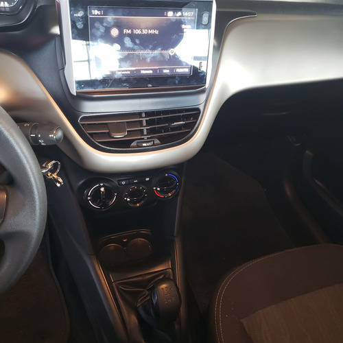 Peugeot 2008 1.6 Allure