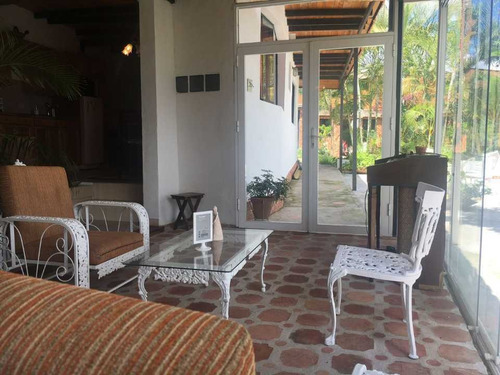 Imagen 13 de 22 de En Alquiler Anexo Macaracuay 130 M2 1h/1b/1pe