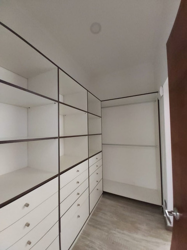 Imagen 19 de 25 de Exclusiva Casa En Arriendo Pintor Cosme San Martin, La Reina