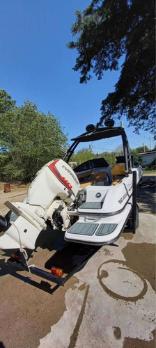 Imagen 15 de 17 de Victoria Open Wake 2022