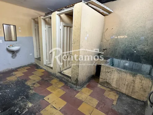 Bodega En Arriendo En Playa Rica. Cod A5819
