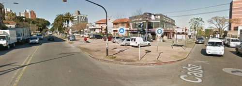 Local Galpon Deposito La Blanqueada Venta Cadiz Y Luis A. De Herrera 700m A 2 Calles.