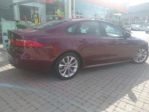 Jaguar Xf 2.0 R-sport Turbocharged Gasolina 4p Automático