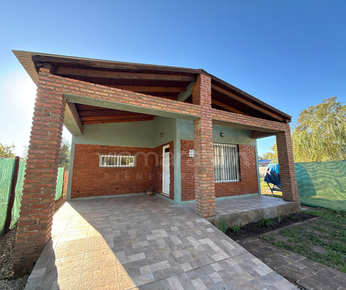 Casa En Venta Villa Del Dique Calamuchita A 100m Del Bv. Hipolito Irigoyen