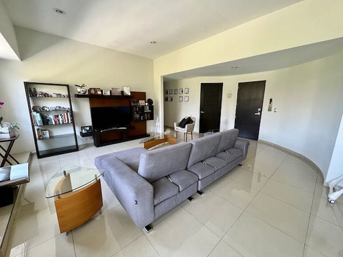 Departamento En Venta En Finestre, Lomas Country Club