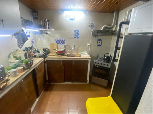 Venta Casa 4 Dormitorios 2 Baños Pocitos (ex Hostel)