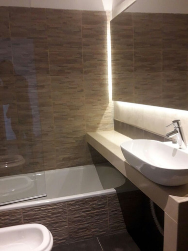 Complejo A La Venta En Villa Del Lago