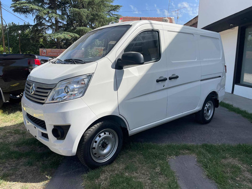 Imagen 6 de 18 de Changan M201 Cargo Van