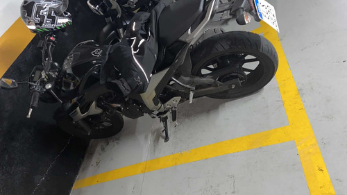 Imagem 2 de 9 de Yamaha Fazer 250