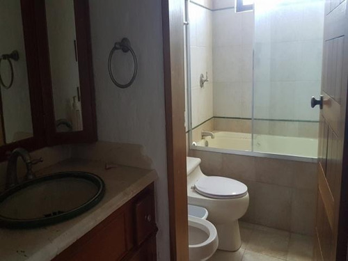 Imagen 13 de 14 de Apart. Venta El Parral Cód:429231 Marimer 04124382769