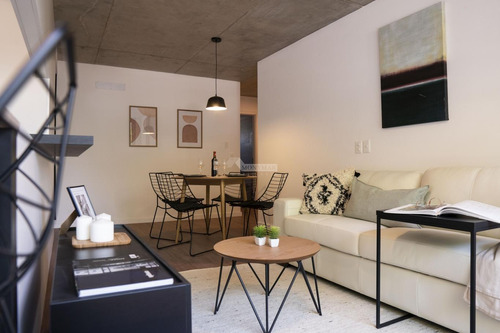 Venta Apartamento 2 Dormitorios Centro Canelones Y Z.michelini Ed.01 Del Centro Terraza!