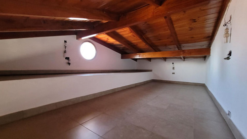 Imagen 15 de 21 de Chalet - Castelar Norte - 4 C/de La Estacion