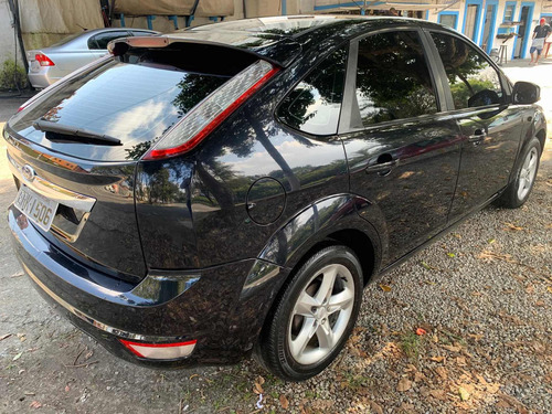 Imagem 3 de 10 de Ford Focus 1.6 Glx Flex 5p 2011
