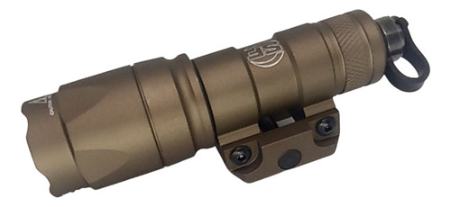 Lanterna M300 Tática Airsoft Para Trilho 22mm Cor Dourada