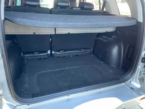 Imagem 14 de 15 de Suzuki Gran Vitara 4x2 2.0 Aut 2011
