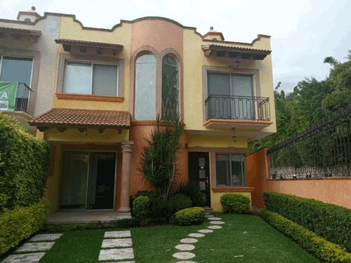 Imagen 1 de 12 de Casa Sola En Venta Fraccionamiento Brisas Del Mar En Jiutepec