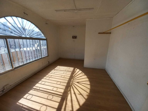 Hermoso Local Comercial (87818)