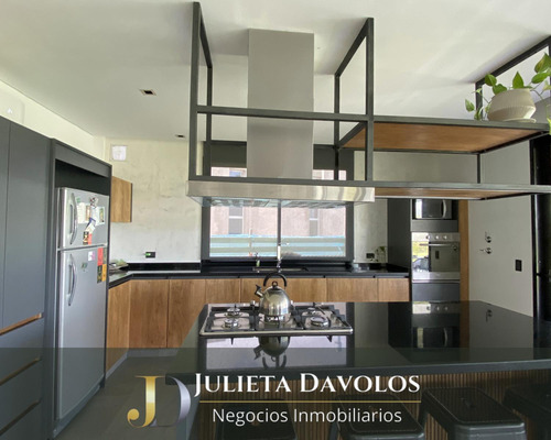 Casa En Venta 5 Ambientes Puertos Del Lago Barrio Acacias Escobar-maschwitz