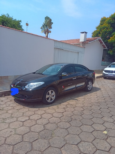 Renault Fluence 2.0 Dynamique Hi-flex 4p