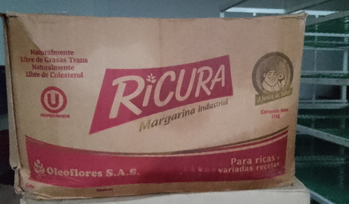   Margarina Ricura Caja 15 Kg 