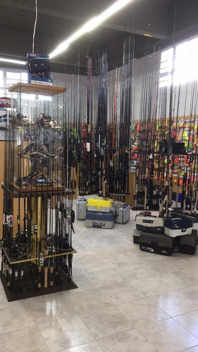 Reel Daiwa Megaforce 100tsh Baitcast Con Twitchin'bar