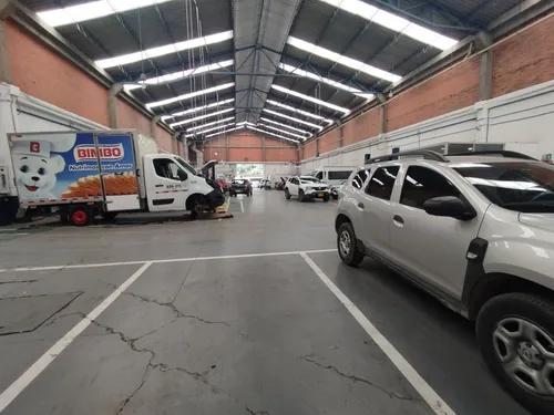 Bodega En Arriendo En Gran Granada. Cod A1614520