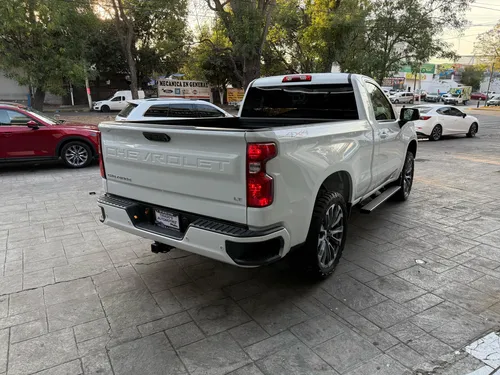 Chevrolet Cheyenne 5.3 Cab Reg Lt 4X4 At
