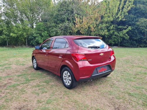 Imagen 5 de 25 de Chevrolet Onix Lt