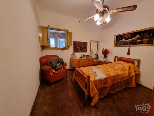 Imagen 12 de 17 de Casa En Venta De 2 Dormitorios C/ Cochera En Zona Sur