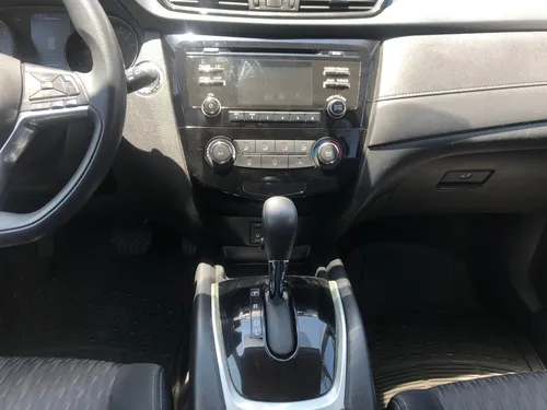 Nissan X-Trail 2.5 Sense 2 Row Cvt