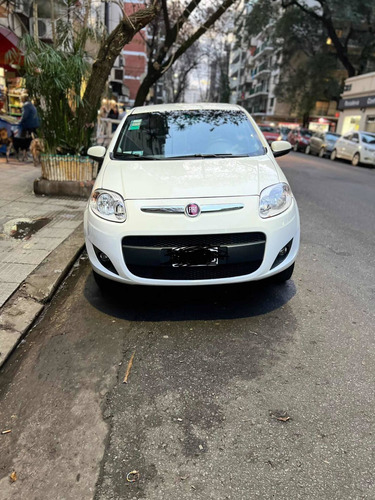 Imagen 4 de 6 de Fiat Palio 2015 1.6 Essence 115cv