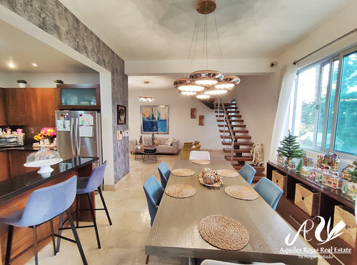 Casa En Proyecto En Cerrado En Las Carmelitas