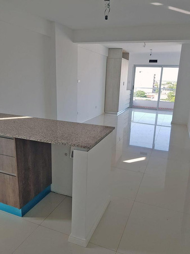 Imagen 5 de 8 de 3 Ambientes A Estrenar En Venta | Departamento Impecable | 85 M2 | Avellaneda, Wilde