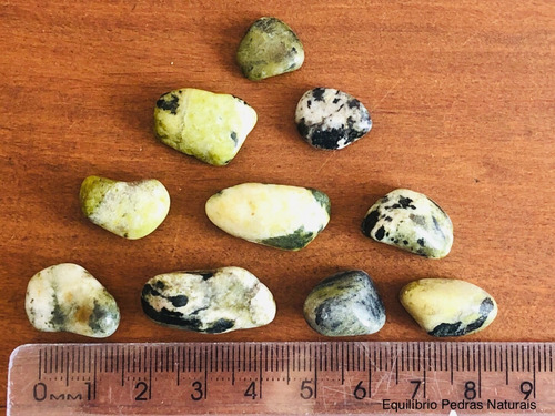 Pedra Natural Jade Nefrita Rolada Polida 0,5-1cm - 250g
