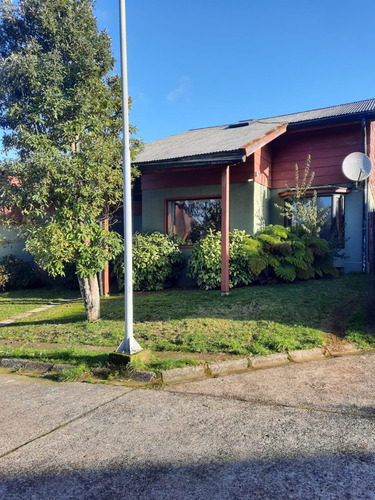 Casa De 385 M2, 4d 2b, Condominio Los Notros, Valdivia