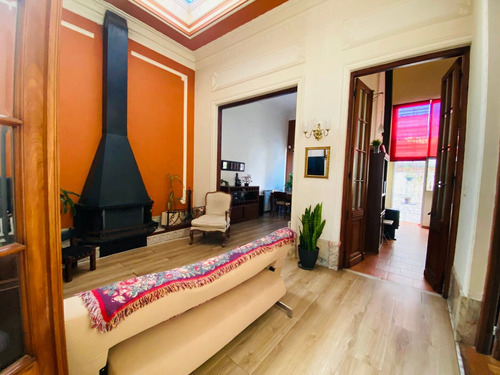 Venta Casa 3 Dorm.,bella Vista Prox.bv.y Agraciada
