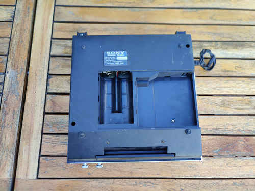 Grabador De Cinta Abierta Sony Modelo 220 (Usado)