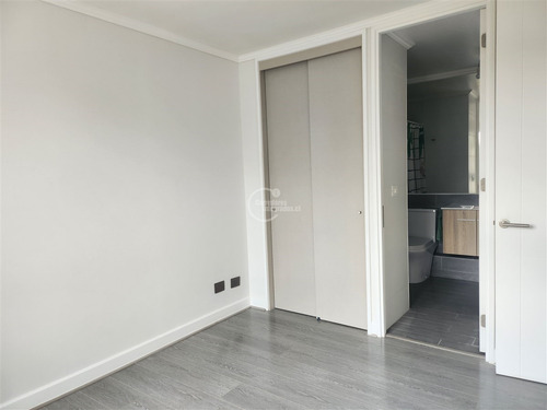 Departamento En Arriendo De 2 Dorm. En Concón