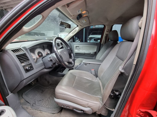 Imagen 4 de 15 de Dodge Dakota Laramie V8 4x4