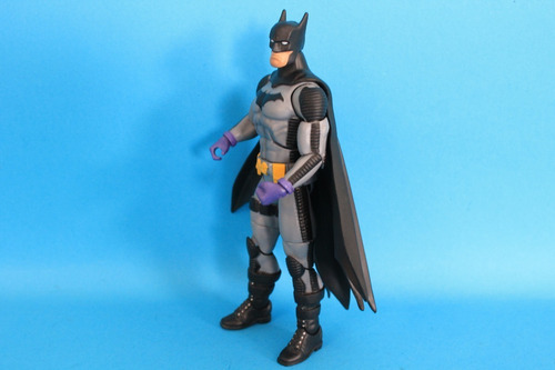 Batman Zero Year Dc Multiverse (Usado)