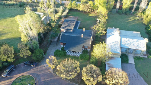 Lindisima Casa En Venta. -mallmann Propiedades
