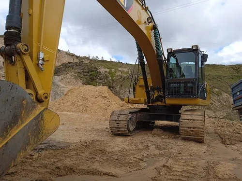 Excavadora Cat 320d Modelo 2019