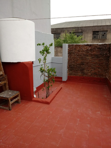 Ph Tipo Casa De 3 Amb En Ciudadela Con Patio Y Terraza