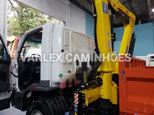 Caminhao Munck 3/4 Accelo 1016 Munck Hyva 7 Ton Zero 5.500km