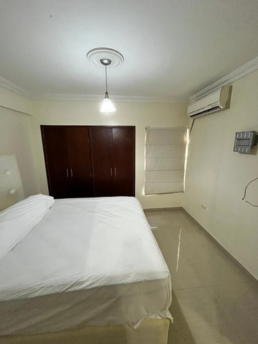 Apartamento En Mañongo Residencias Trébol Plaza Mar - Dlp