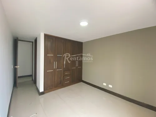 Apartamento En Venta En Castropol. Cod V776182